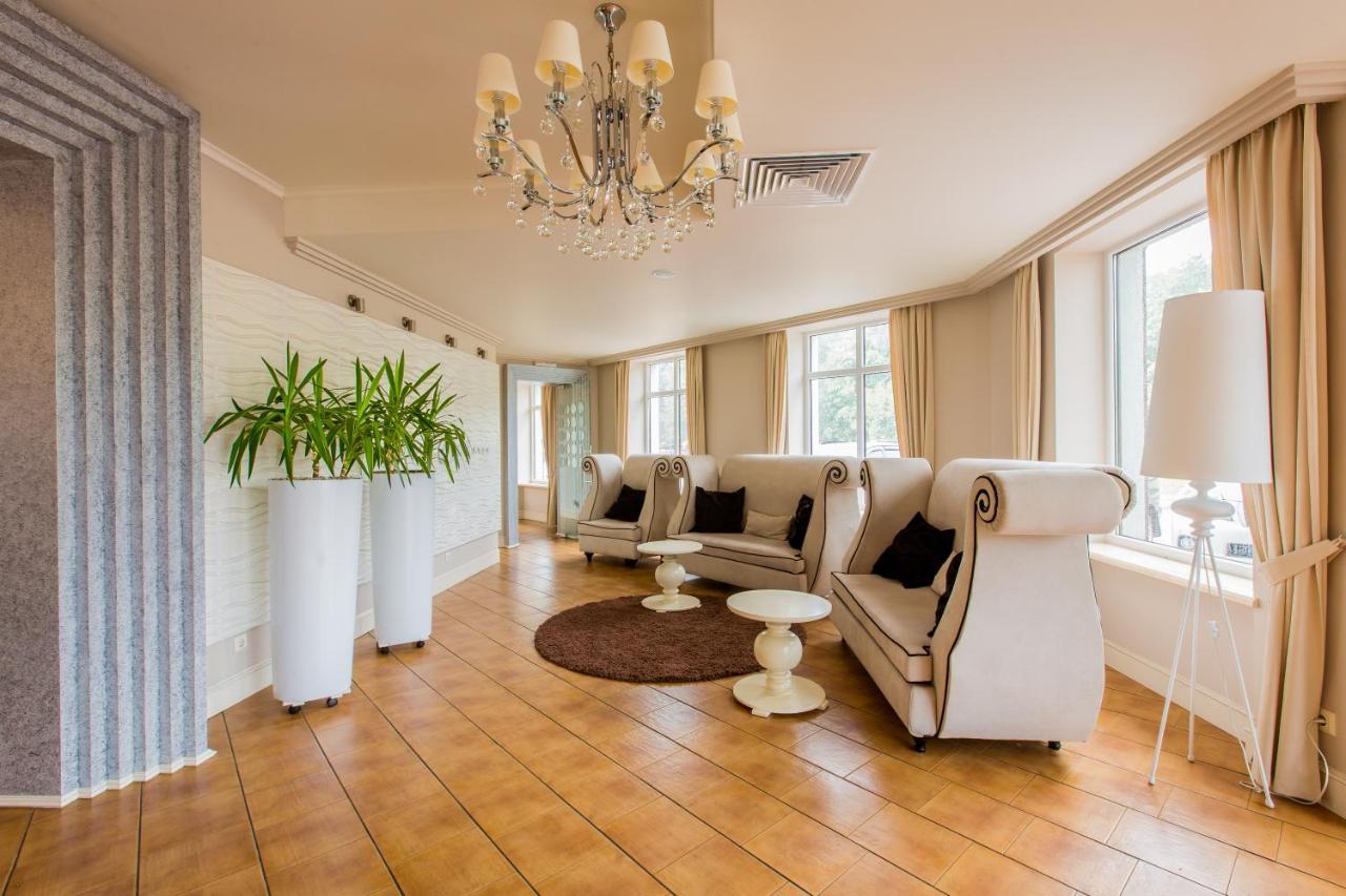 Georg Park Hotel Tarashany Εξωτερικό φωτογραφία