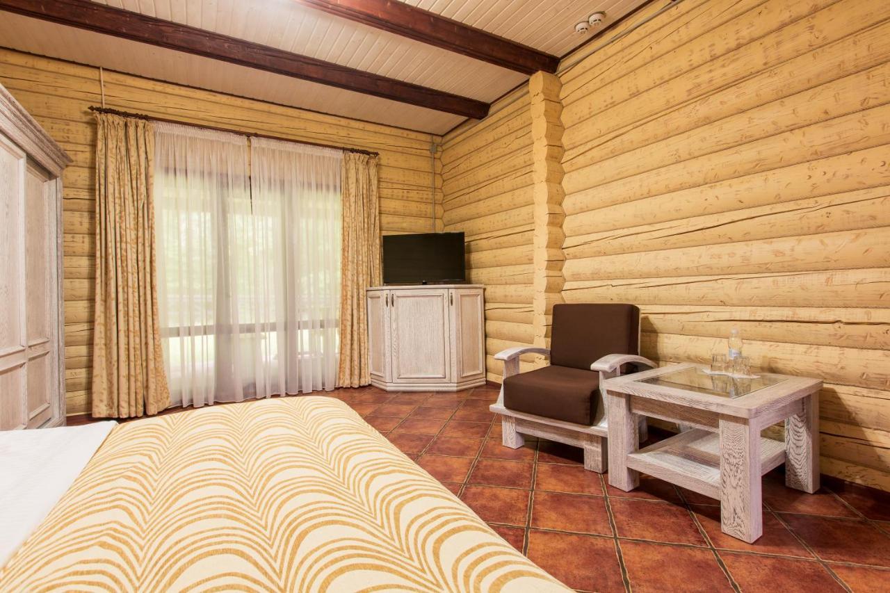Georg Park Hotel Tarashany Εξωτερικό φωτογραφία