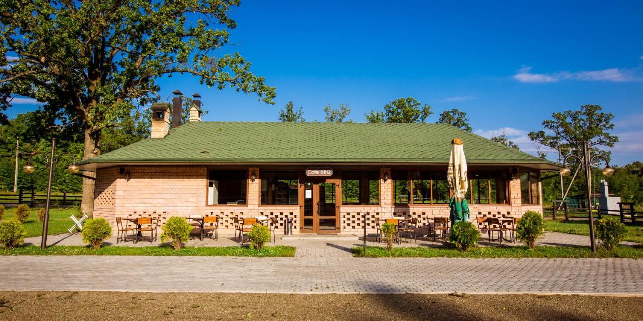 Georg Park Hotel Tarashany Εξωτερικό φωτογραφία