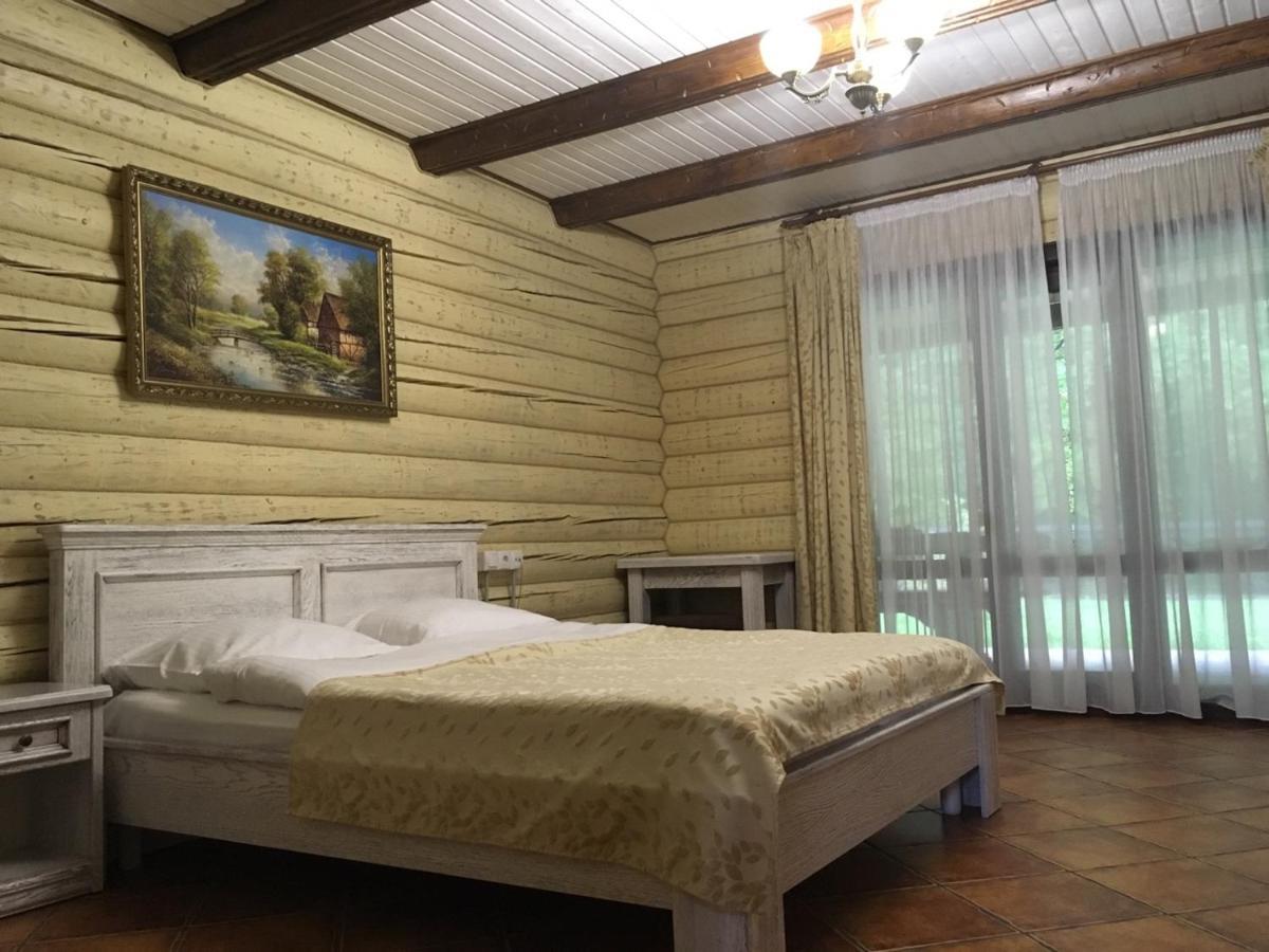 Georg Park Hotel Tarashany Εξωτερικό φωτογραφία